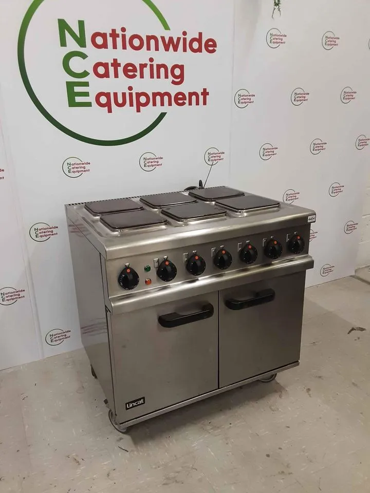 CLEARANCE Lincat Opus Electric Three Phase Six Zone Stove and Oven (4404)