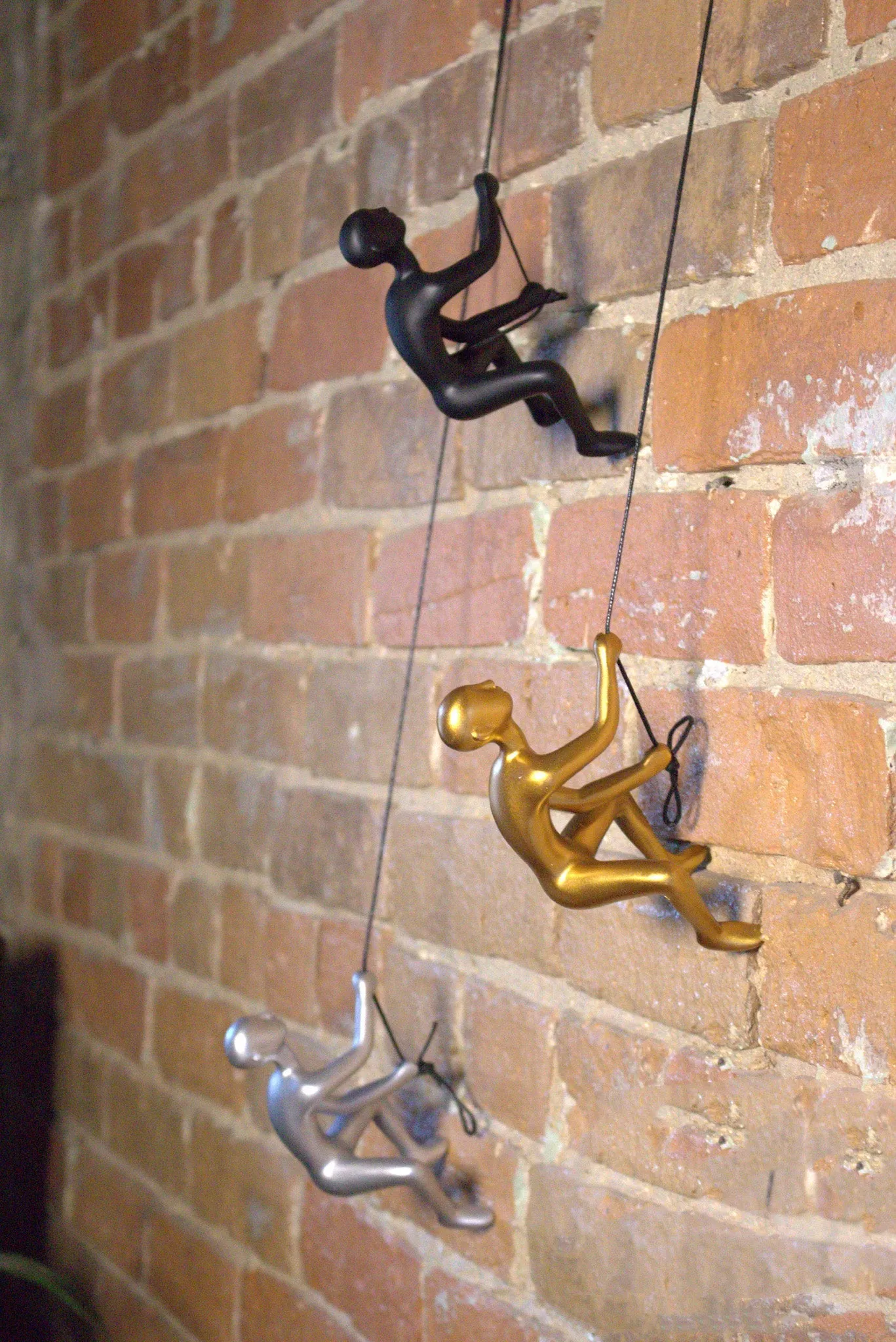 Climbing Man Classic Wall-Art Sculpture