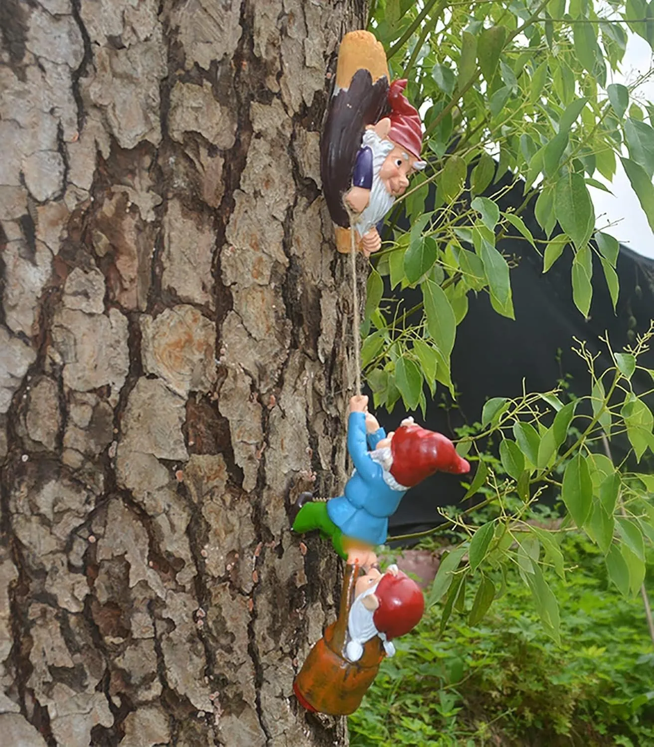 coolboy Climbing Rope Gnomes Garden Statue,Gnom Statue Resin Garden Gnome Tree Hugger Outdoor Decor Accessories,Miniature Figurines Micro Garden Gnome Landscape Figurine for Lawn Balcony Patio