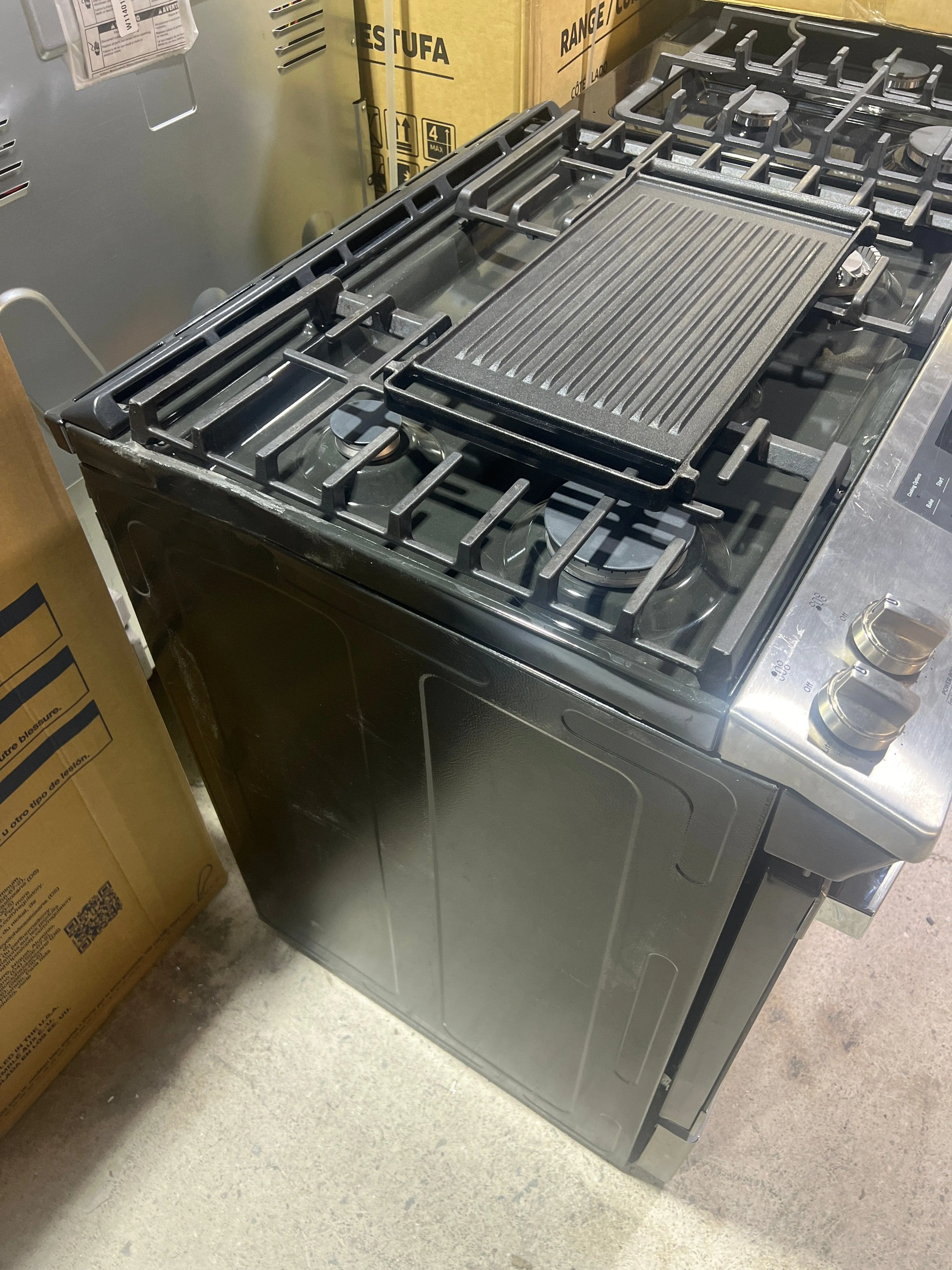GE JCGSS66SELSS / JCGSS66SEL5SS Gas Range, 30 inch Exterior Width, 4 Burners, 5.4 cu. ft. Capacity, Storage Drawer, 1 Ovens, Stainless Steel colour. Rf