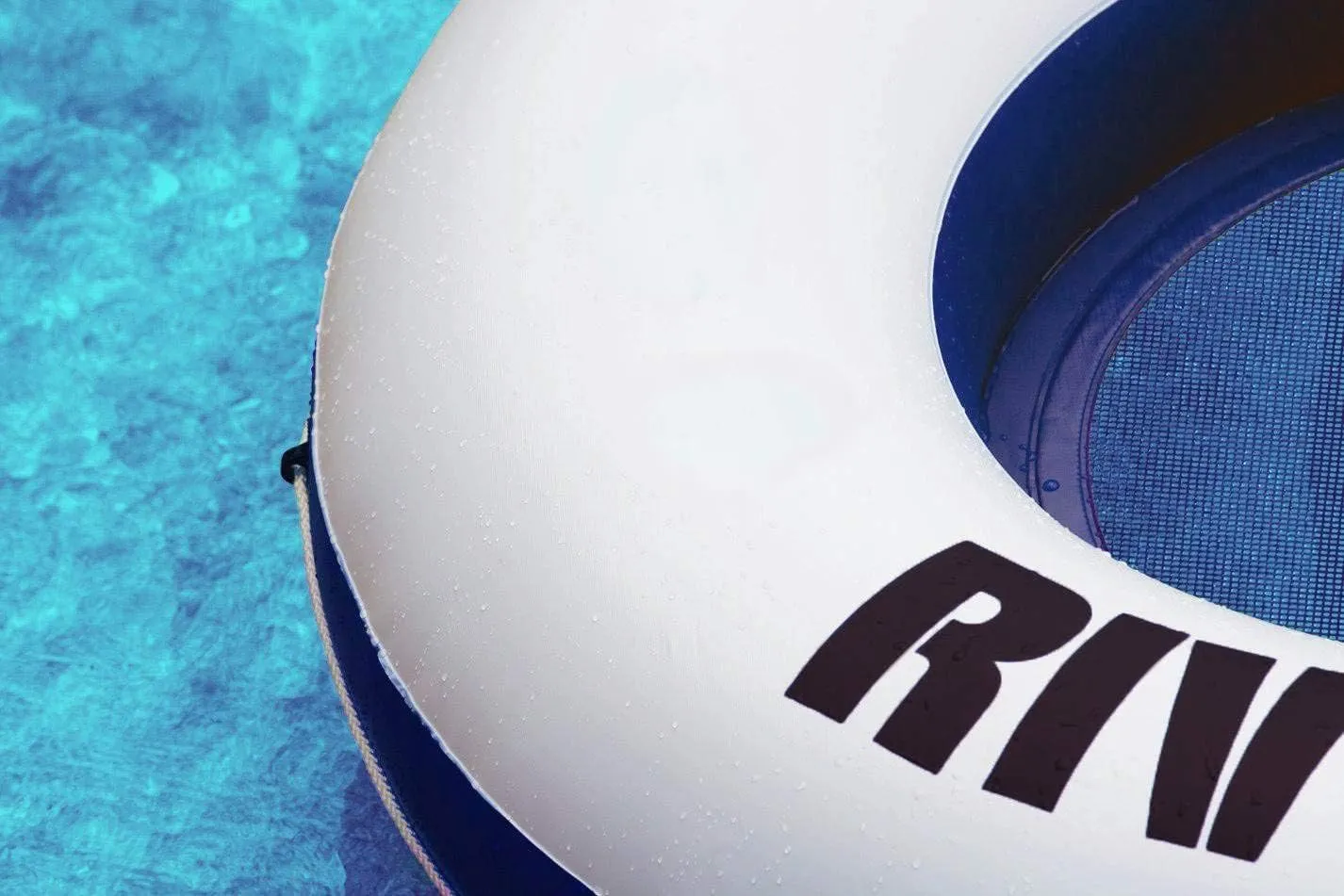 Intex River Run II Model 58837EP 18 Gauge Lightweight Durable Water Tube Float Raft Lounger with Built in Cooler and Cup Holder