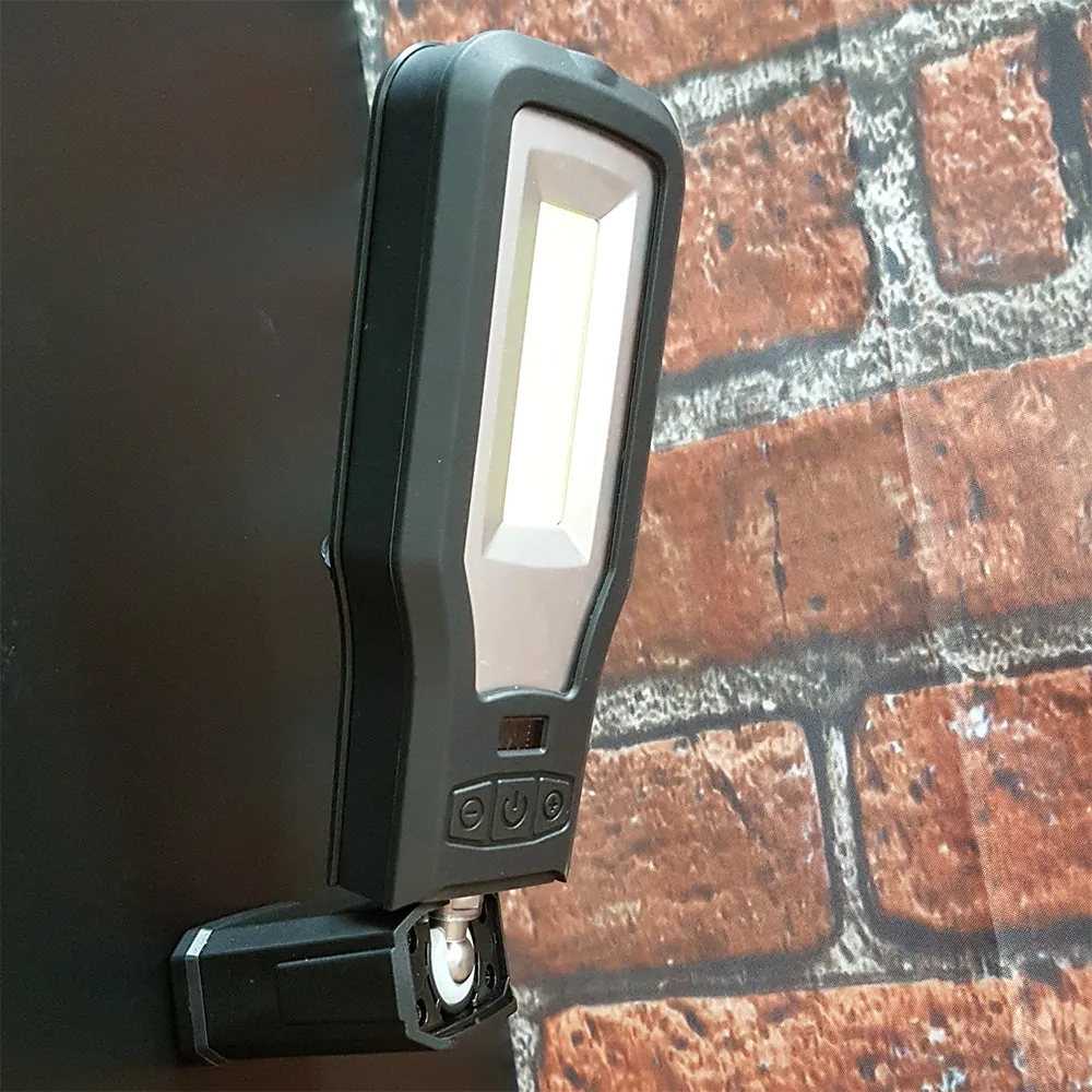 LED RECHARGEABLE WORK LIGHT 550 LUMENS