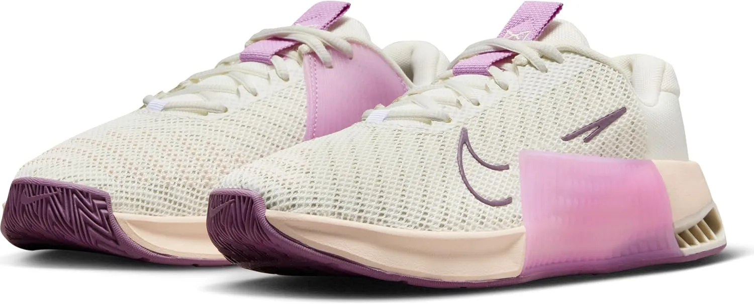 Nike Women's Sneaker