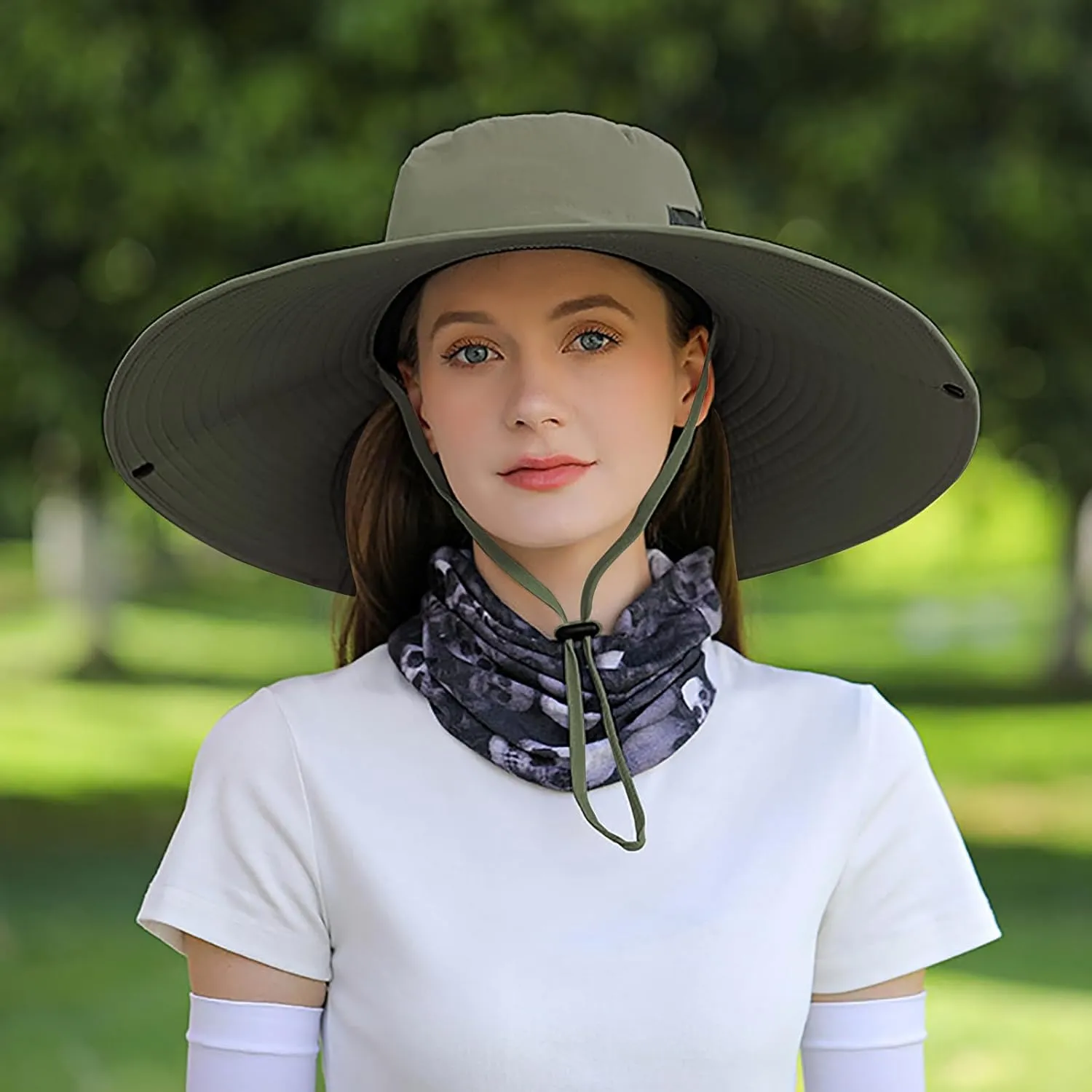 Peicees Women Wide Brim Sun Hat UPF50  Waterproof Bucket Hat for Fishing Hiking Camping