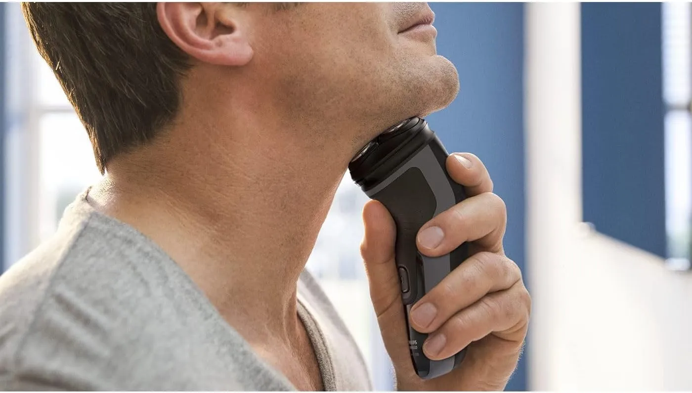 Philips Norelco Shaver 2300 Rechargeable Electric Shaver with PopUp Trimmer, S1211/81