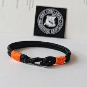Racing driver bracelet. Paracord and carabiner bracelet. Unloading camp. Extreme durable. Bangle rope.