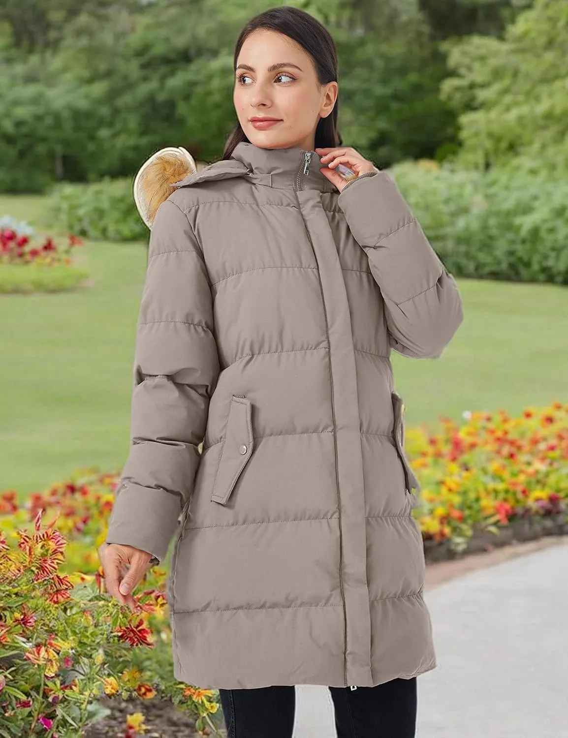 WenVen Women's Winter Thicken Puffer Coat Warm Jacket with Faux Fur Removable Hood
